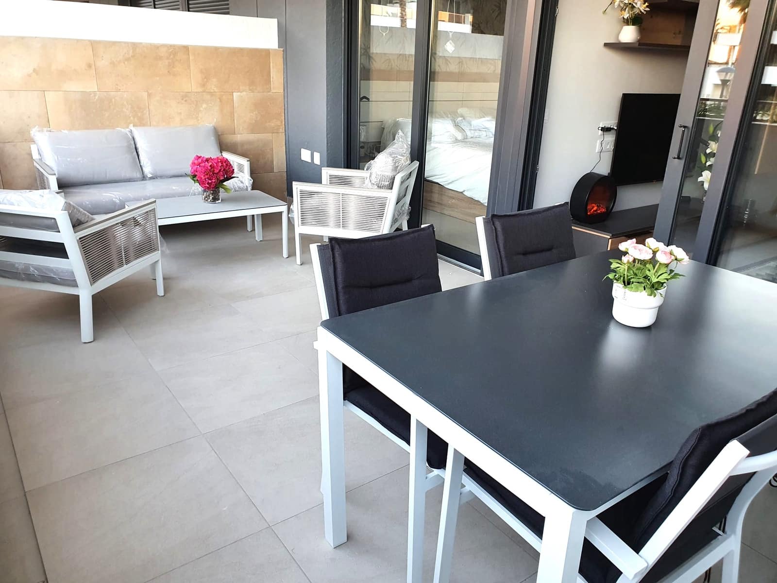 2 sypialnia Apartament do wynajęcia w Playa Flamenca z basenem garażem - 1 500 € (Ref: 9541865)