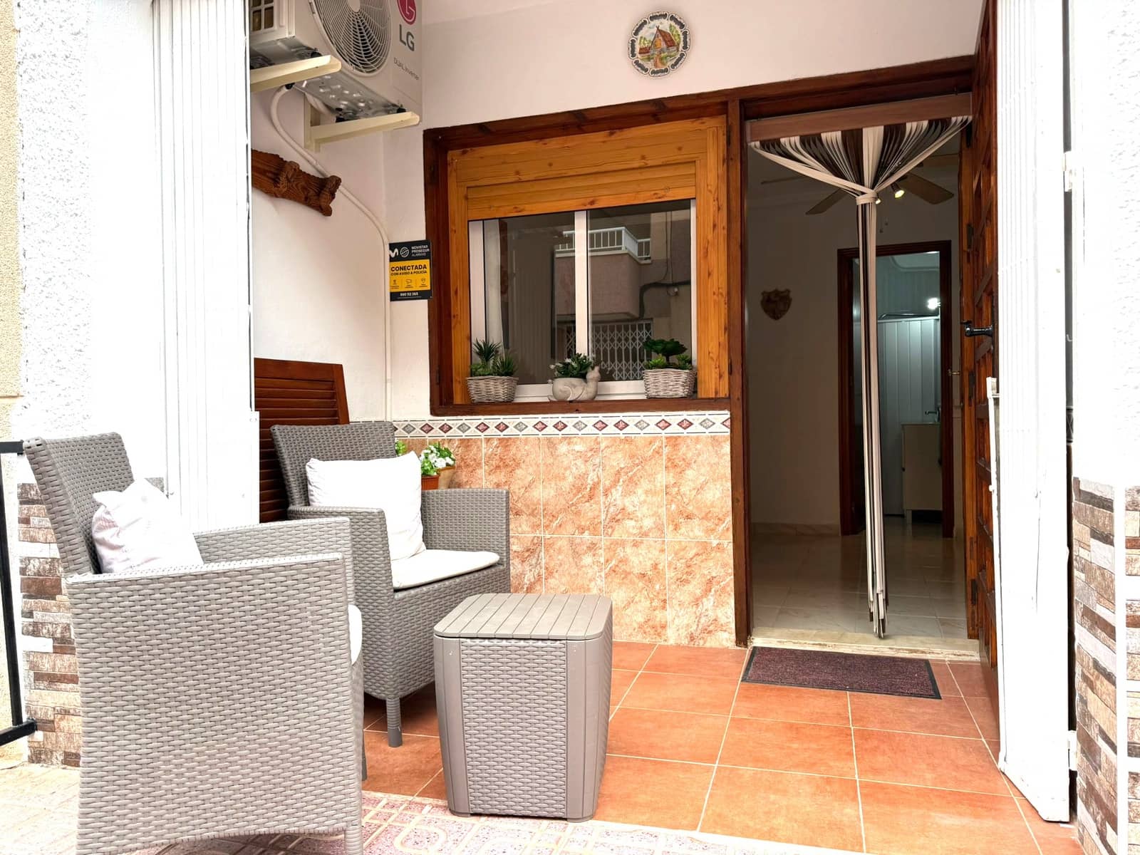 3 bedroom Apartment for sale in Torrevieja - € 210,000 (Ref: 9602992)