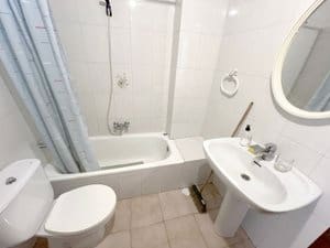 2 bedroom Apartment for rent in Torrevieja - € 750 (Ref: 9622785)