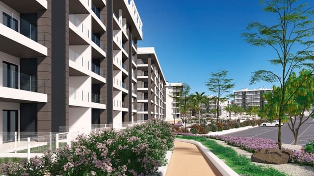 Ático de 3 habitaciones en Torreblanca, Torrevieja en venta con piscina garaje - 550.000 € (Ref: 9694143)