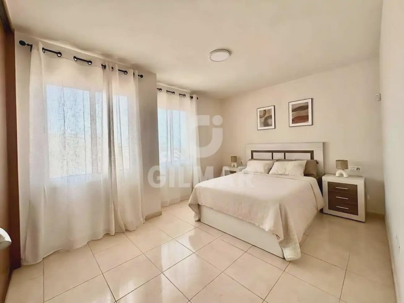 2 chambre Villa/Maison Semi-Mitoyenne à vendre à Arona avec piscine garage - 650 000 € (Ref: 10000961)