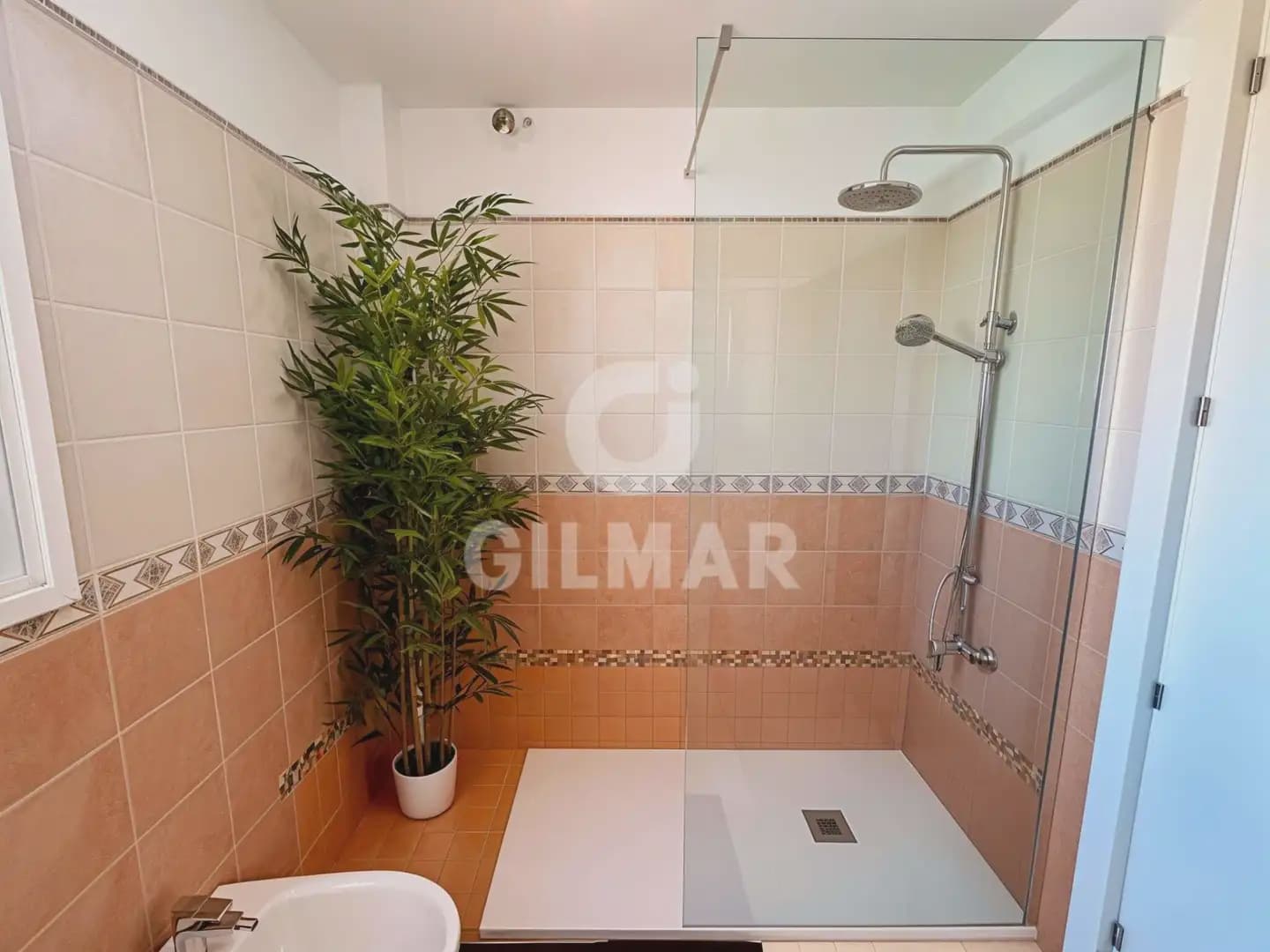 2 chambre Villa/Maison Semi-Mitoyenne à vendre à Arona avec piscine garage - 650 000 € (Ref: 10000961)