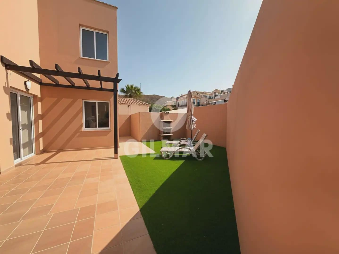 2 chambre Villa/Maison Semi-Mitoyenne à vendre à Arona avec piscine garage - 650 000 € (Ref: 10000961)