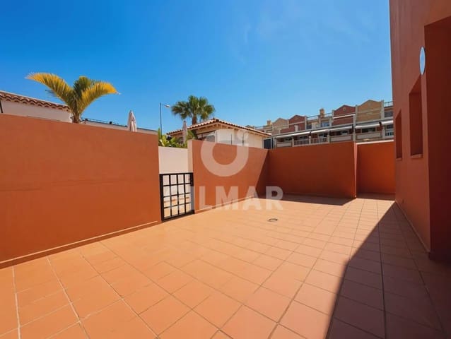 2 soveværelse Semi-Rækkehus til salg i Palm-Mar, Arona med swimmingpool garage - € 650.000 (Ref: 10000961)