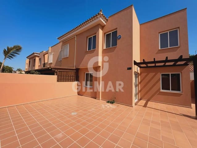 2 soveværelse Semi-Rækkehus til salg i Palm-Mar, Arona med swimmingpool garage - € 650.000 (Ref: 10000961)