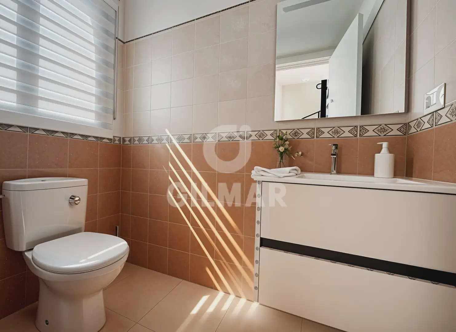 2 chambre Villa/Maison Semi-Mitoyenne à vendre à Arona avec piscine garage - 650 000 € (Ref: 10000961)