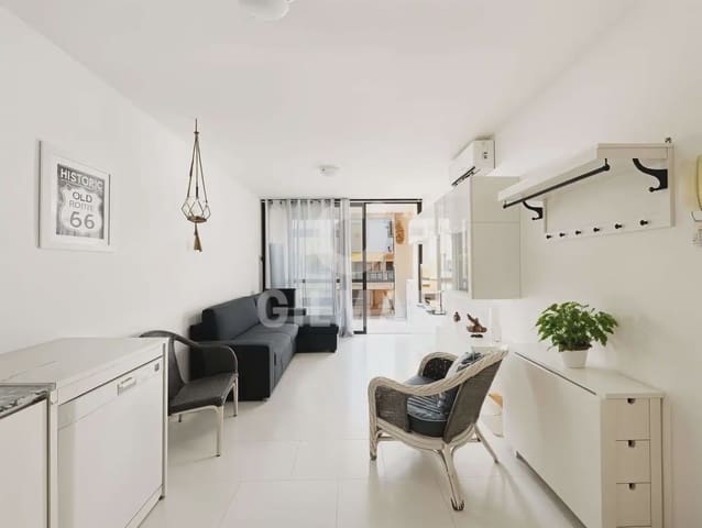 1 quarto Apartamento para arrendar em La Caleta Adeje, Adeje com garagem - 1 800 € (Ref: 10008138)