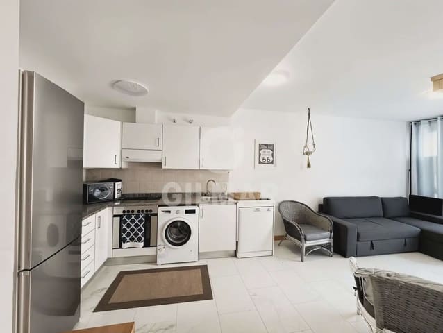 1 quarto Apartamento para arrendar em La Caleta Adeje, Adeje com garagem - 1 800 € (Ref: 10008138)