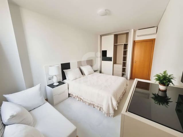 1 quarto Apartamento para arrendar em La Caleta Adeje, Adeje com garagem - 1 800 € (Ref: 10008138)