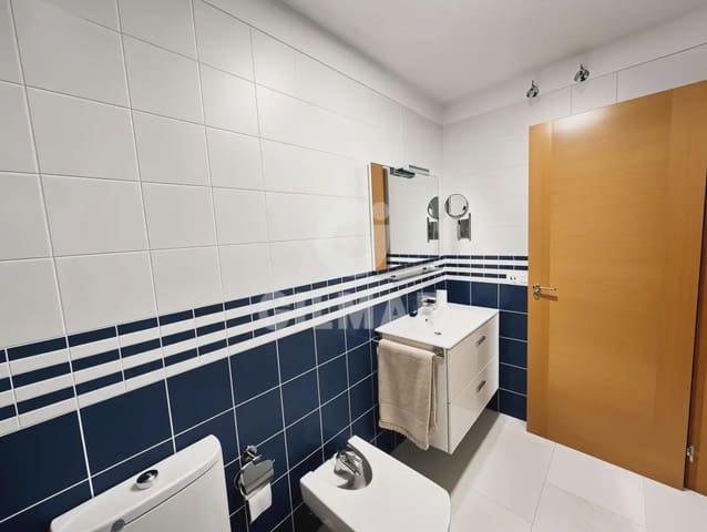 1 quarto Apartamento para arrendar em La Caleta Adeje, Adeje com garagem - 1 800 € (Ref: 10008138)