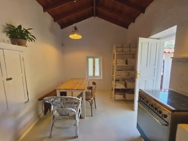 2 slaapkamer Finca/Landhuis te koop in Teror - € 175.000 (Ref: 10021397)