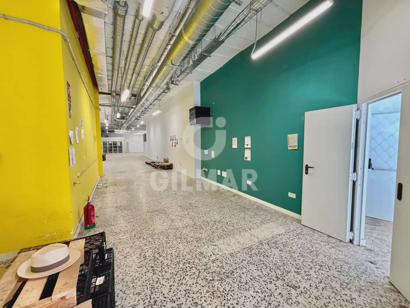 Commercial for sale in Santa Cruz de Tenerife - € 1,003,600 (Ref: 10023369)