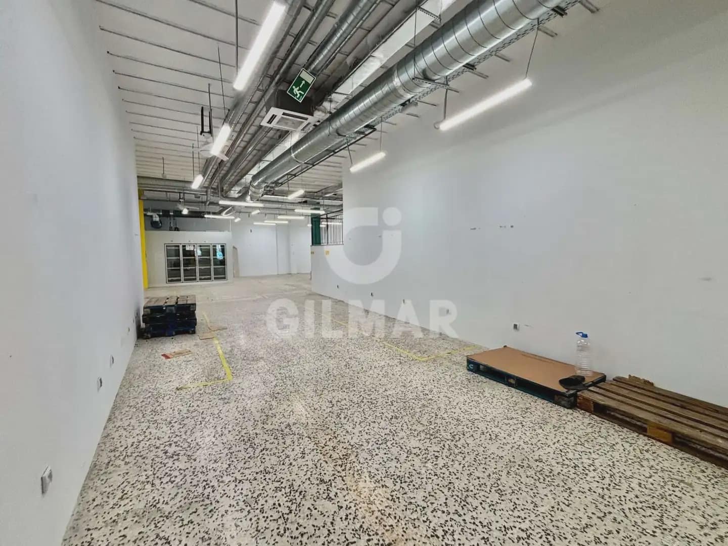 Commercial for sale in Santa Cruz de Tenerife - € 1,003,600 (Ref: 10023369)