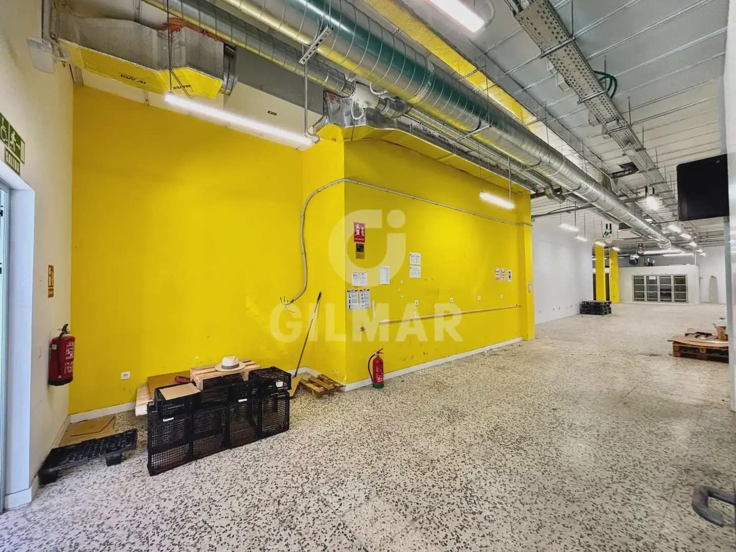 Commercial for sale in Santa Cruz de Tenerife - € 1,003,600 (Ref: 10023369)