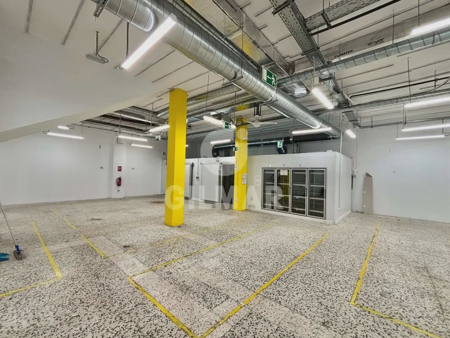 Commercial for sale in Santa Cruz de Tenerife - € 1,003,600 (Ref: 10023369)