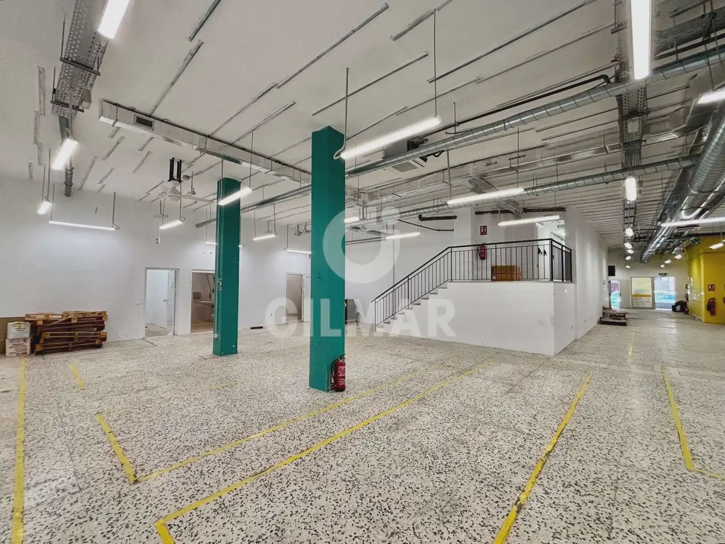 Commercial for sale in Santa Cruz de Tenerife - € 1,003,600 (Ref: 10023369)