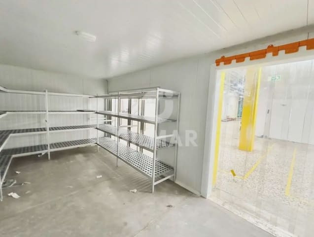 Erhverv til salg i Zona Rambla, Santa Cruz de Tenerife - € 1.003.600 (Ref: 10023369)