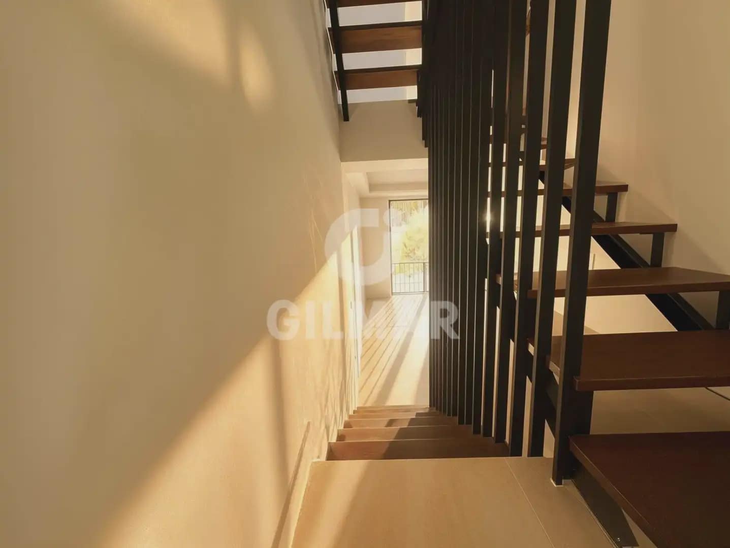 2 slaapkamer Halfvrijstaande villa te huur in Adeje met zwembad garage - € 2.000 (Ref: 10023447)