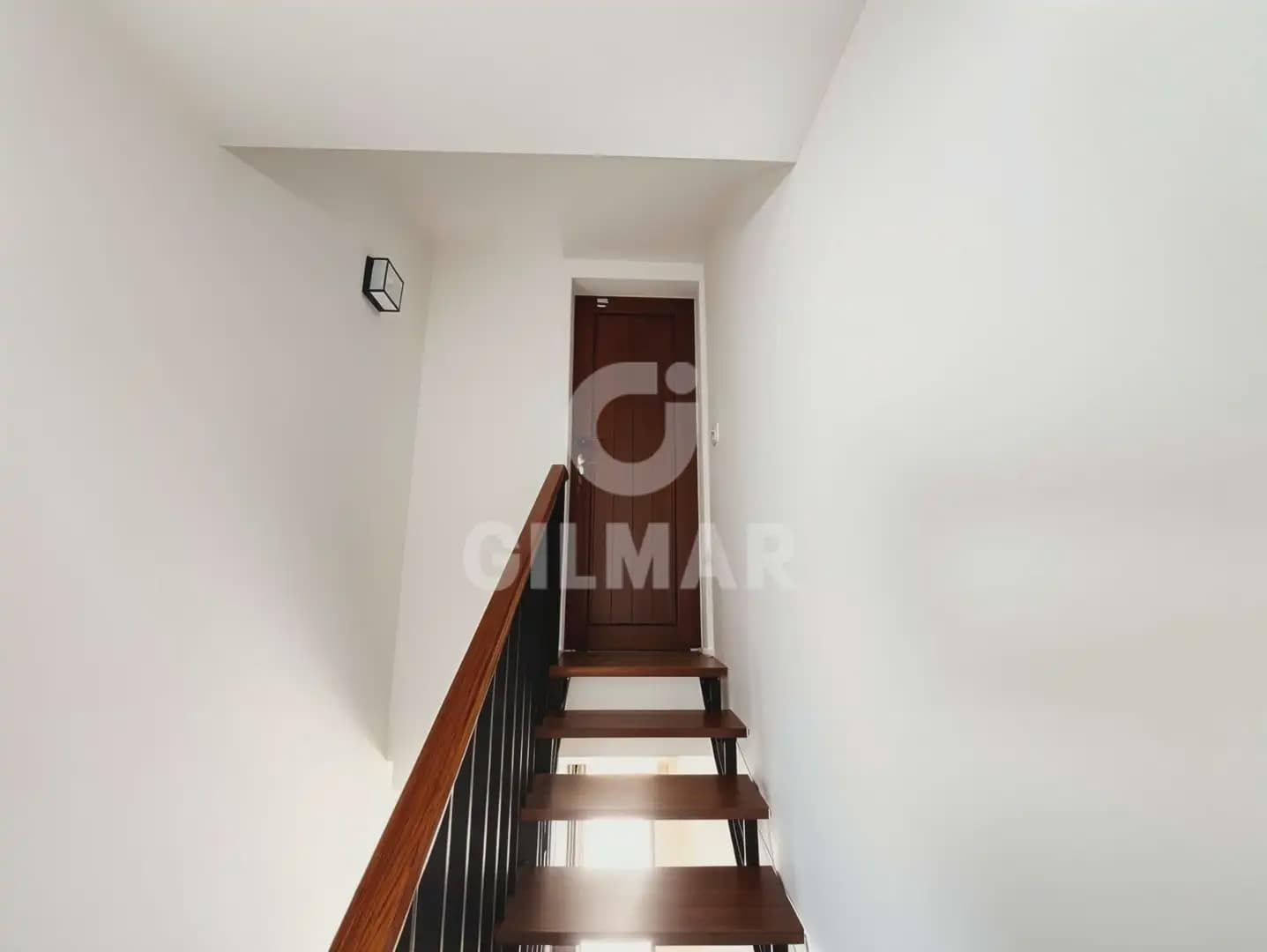 2 slaapkamer Halfvrijstaande villa te huur in Adeje met zwembad garage - € 2.000 (Ref: 10023447)