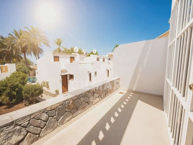 2 Zimmer Doppelhaus zu vermieten in Playa de las Américas, Adeje - 2.000 € (Ref: 10023447)