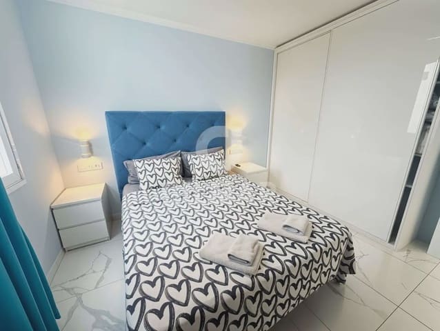 1 quarto Apartamento de Praia para venda em Playa de las Américas, Adeje - 389 000 € (Ref: 10023448)