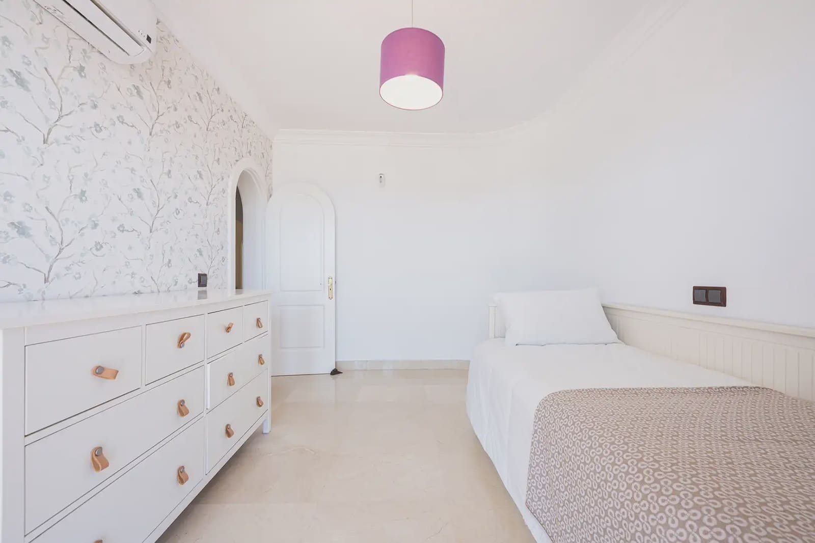 4 sypialnia Willa na sprzedaż w San Bartolome de Tirajana z basenem garażem - 1 350 000 € (Ref: 10024702)