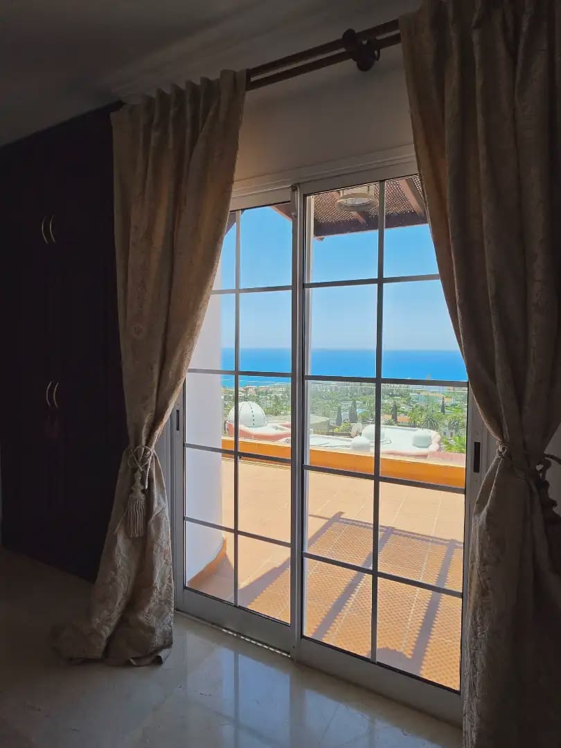 4 sypialnia Willa na sprzedaż w San Bartolome de Tirajana z basenem garażem - 1 350 000 € (Ref: 10024702)