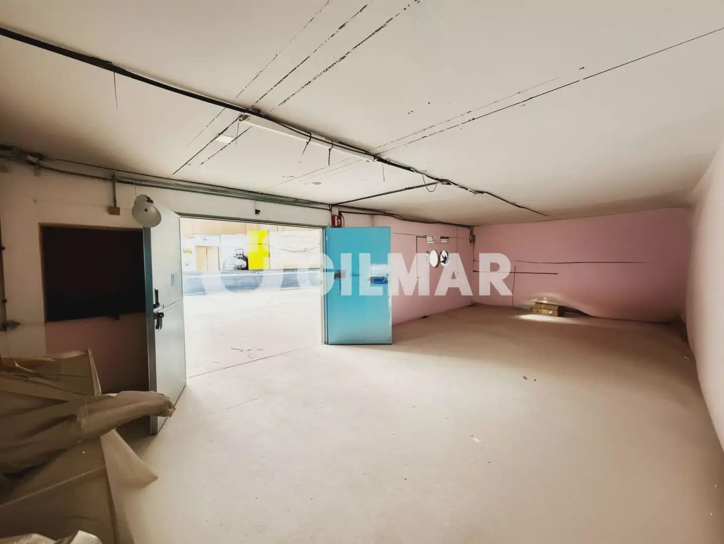 Kaupallinen myytävänä paikassa Arona - 444 000 € (Ref: 10034746)
