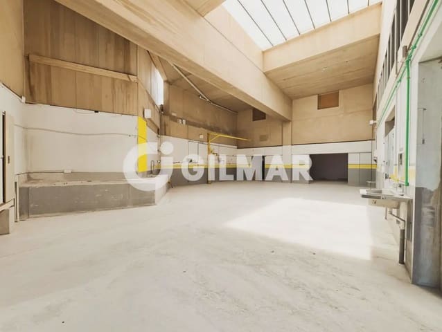 Local Comercial en Costa del Silencio, Arona en venta - 444.000 € (Ref: 10034746)