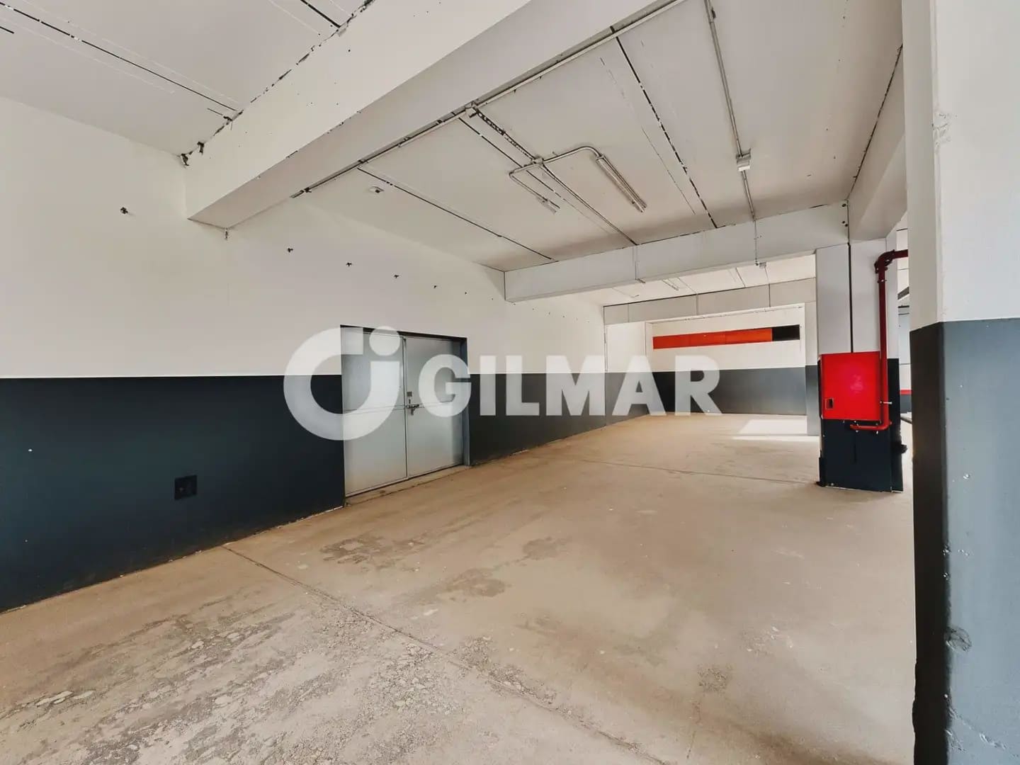 Kaupallinen myytävänä paikassa Arona - 444 000 € (Ref: 10034746)