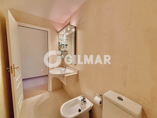1 quarto Apartamento para venda em Playa del Duque, Adeje com piscina - 360 000 € (Ref: 10077268)