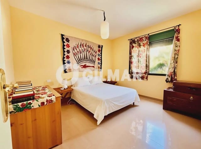 1 quarto Apartamento para venda em Playa del Duque, Adeje com piscina - 360 000 € (Ref: 10077268)