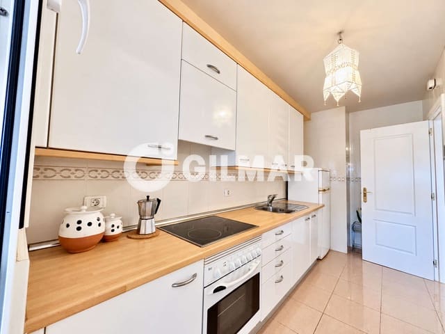 1 soveværelse Lejlighed til salg i Playa del Duque, Adeje med swimmingpool - € 350.000 (Ref: 10077268)