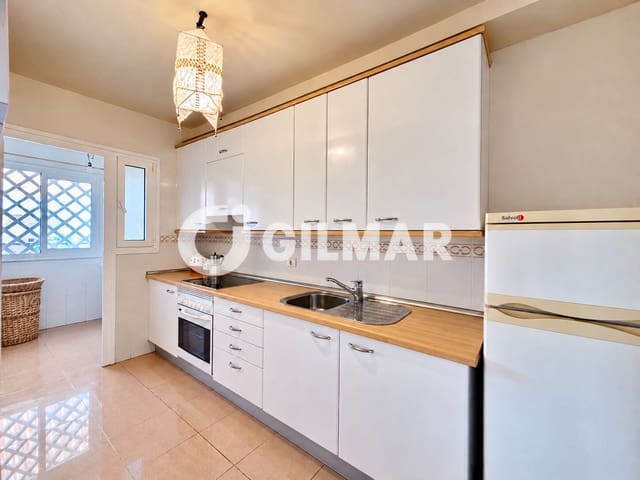 1 soveværelse Lejlighed til salg i Playa del Duque, Adeje med swimmingpool - € 350.000 (Ref: 10077268)