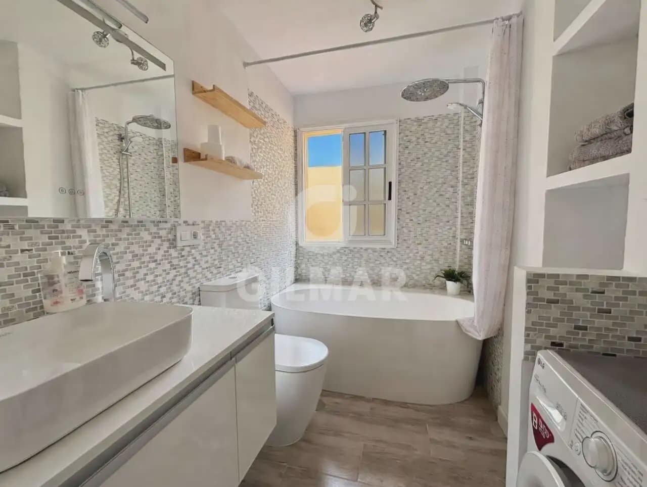 Ático de 1 habitación en Torviscas en venta con piscina garaje - 350.000 € (Ref: 10168991)