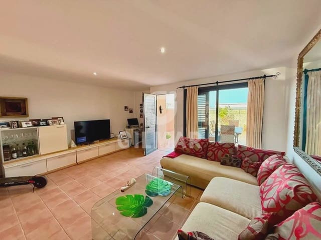 Adosado en Playa Paraiso, Adeje en venta con piscina garaje - 785.000 € (Ref: 10168998)