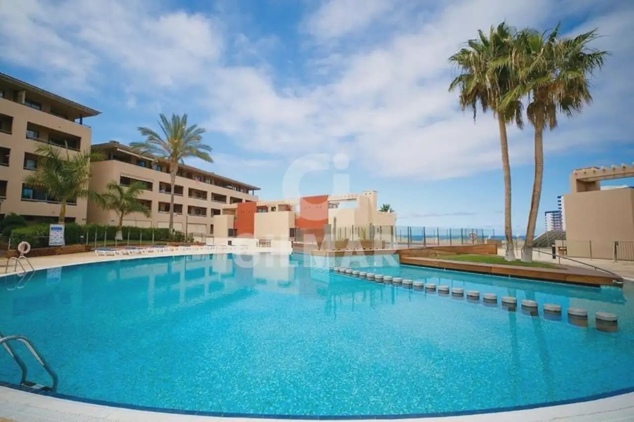 Terraced Villa for sale in Playa Paraiso with pool garage - € 785,000 (Ref: 10168998)