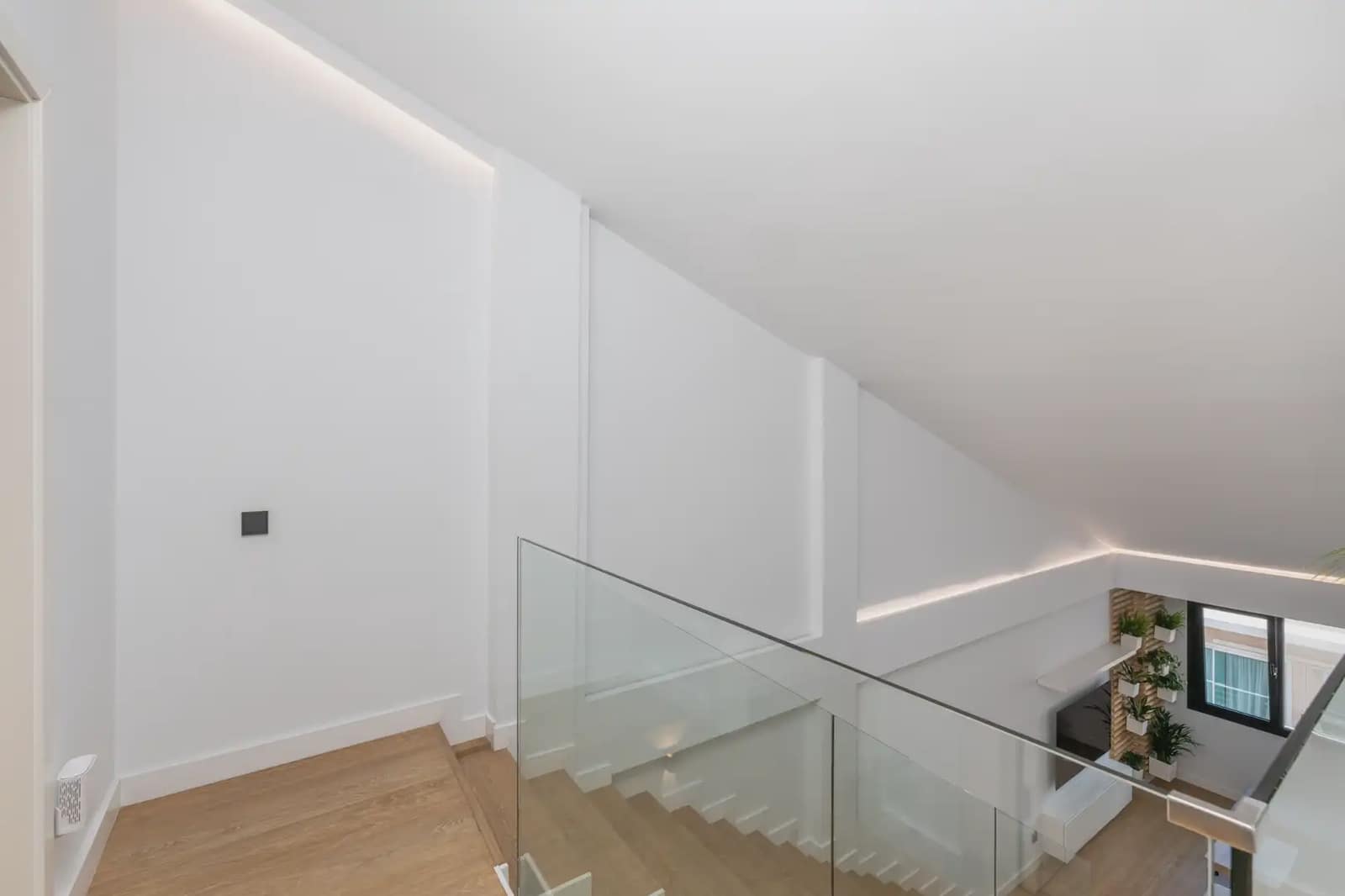 2 bedroom Penthouse for sale in Las Palmas de Gran Canaria - € 887,000 (Ref: 10169009)