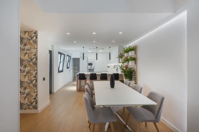 2 makuuhuone Kattohuoneisto myytävänä paikassa Santa Catalina - Canteras, Las Palmas de Gran Canaria - 887 000 € (Ref: 10169009)