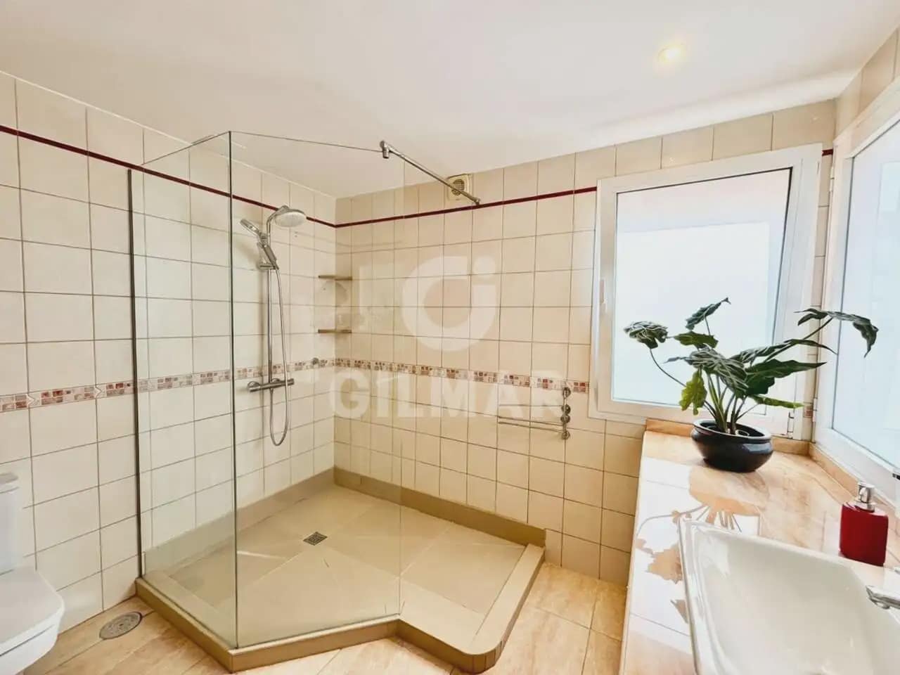 3 slaapkamer Halfvrijstaande villa te koop in El Madronal met garage - € 799.000 (Ref: 10169020)