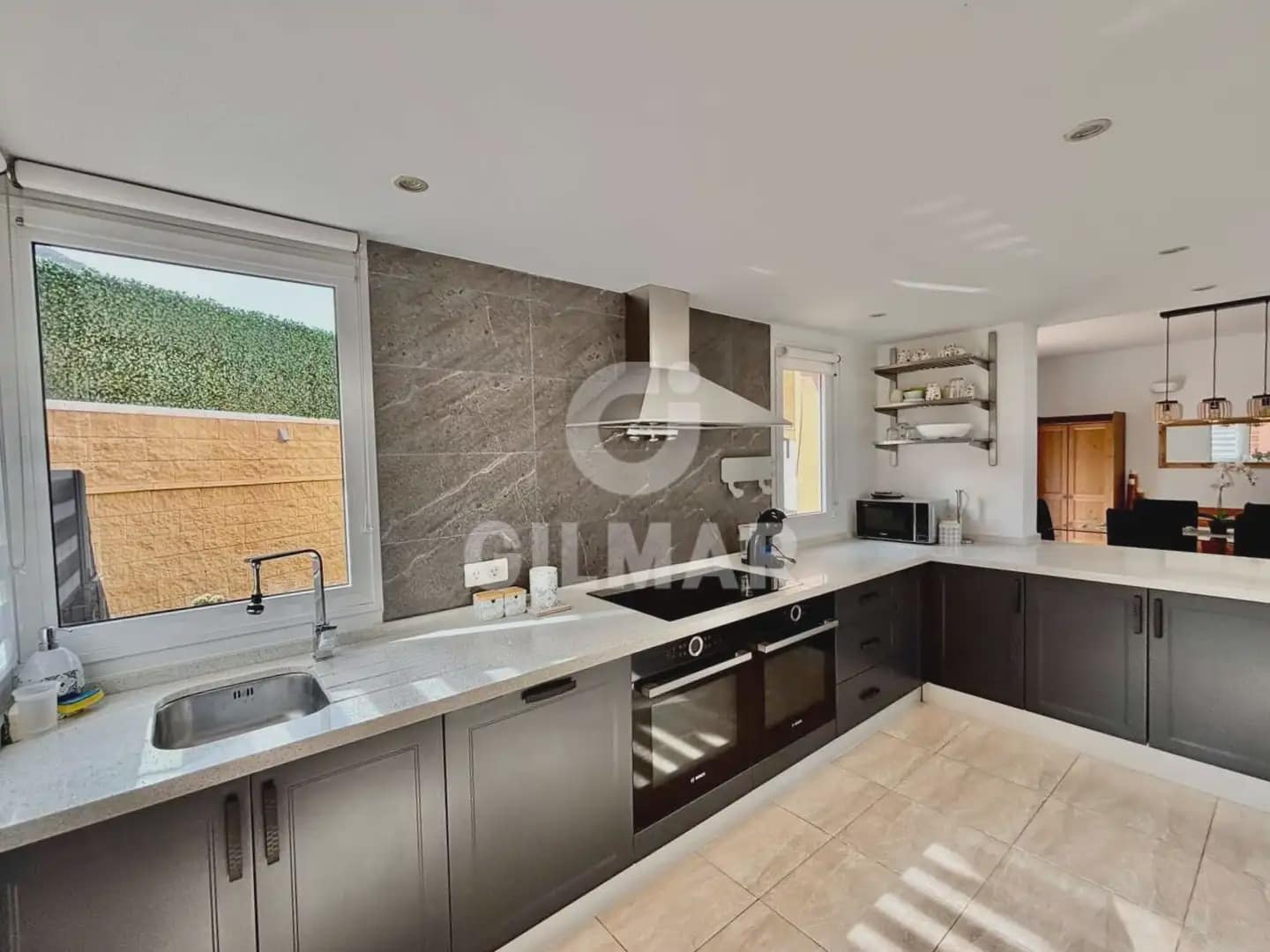 3 slaapkamer Halfvrijstaande villa te koop in El Madronal met garage - € 799.000 (Ref: 10169020)