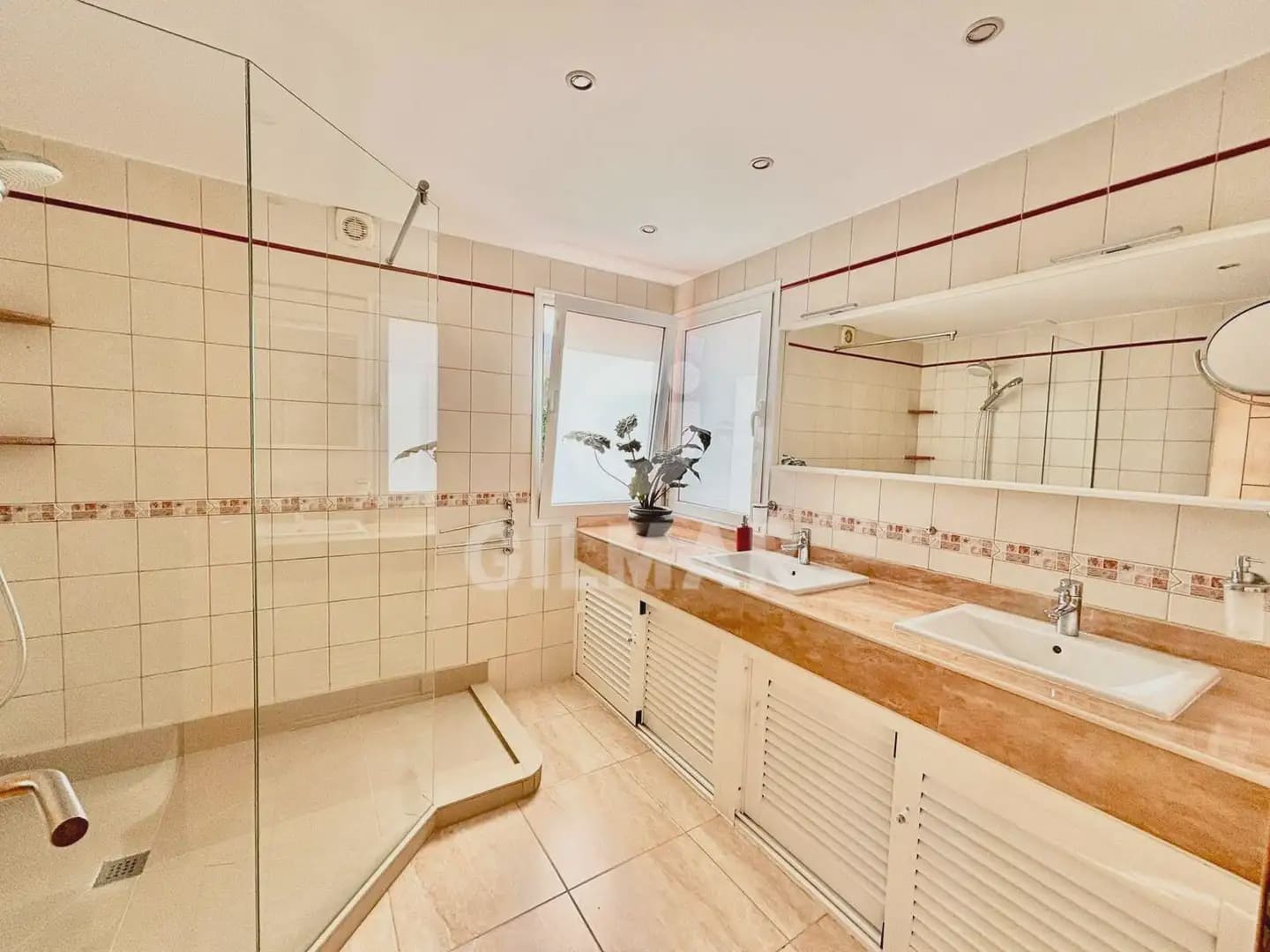 3 slaapkamer Halfvrijstaande villa te koop in El Madronal met garage - € 799.000 (Ref: 10169020)