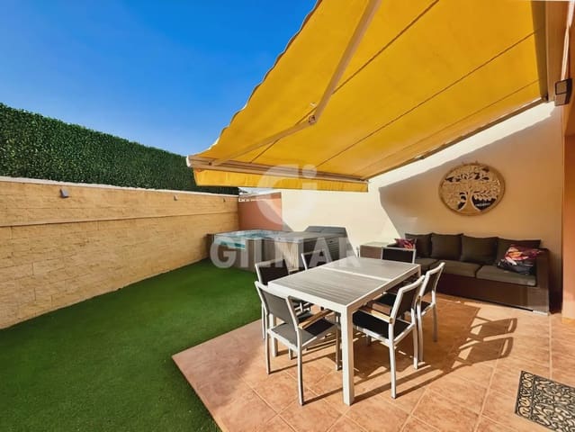 Pareado de 3 habitaciones en El Madroñal, Adeje en venta con garaje - 799.000 € (Ref: 10169020)