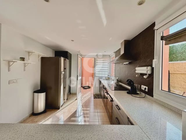 Pareado de 3 habitaciones en El Madroñal, Adeje en venta con garaje - 799.000 € (Ref: 10169020)
