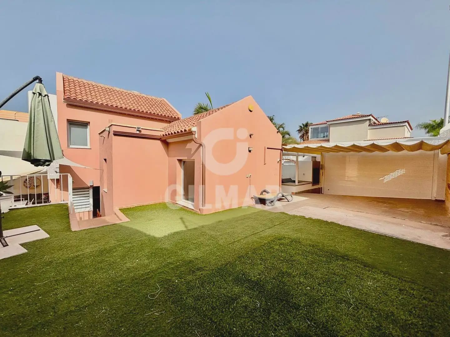 3 slaapkamer Halfvrijstaande villa te koop in El Madronal met garage - € 799.000 (Ref: 10169020)