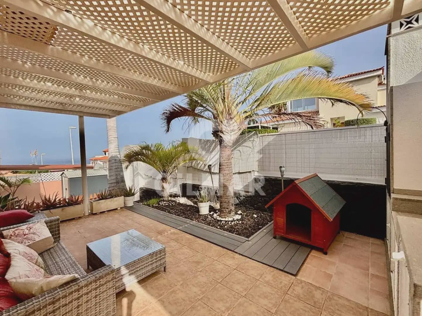 3 slaapkamer Halfvrijstaande villa te koop in El Madronal met garage - € 799.000 (Ref: 10169020)