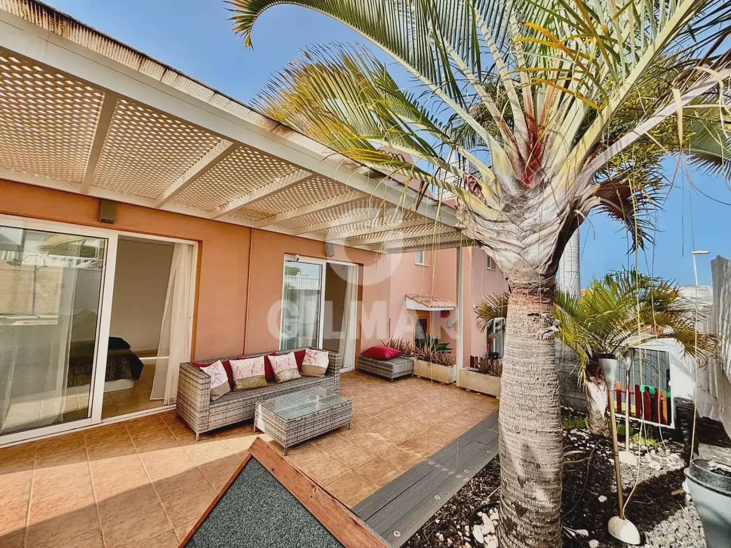 3 slaapkamer Halfvrijstaande villa te koop in El Madronal met garage - € 799.000 (Ref: 10169020)