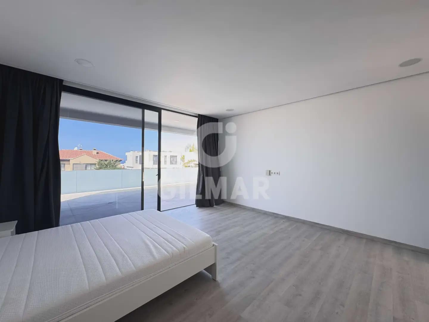 4 bedroom Villa for sale in El Madronal with pool garage - € 1,750,000 (Ref: 10169023)