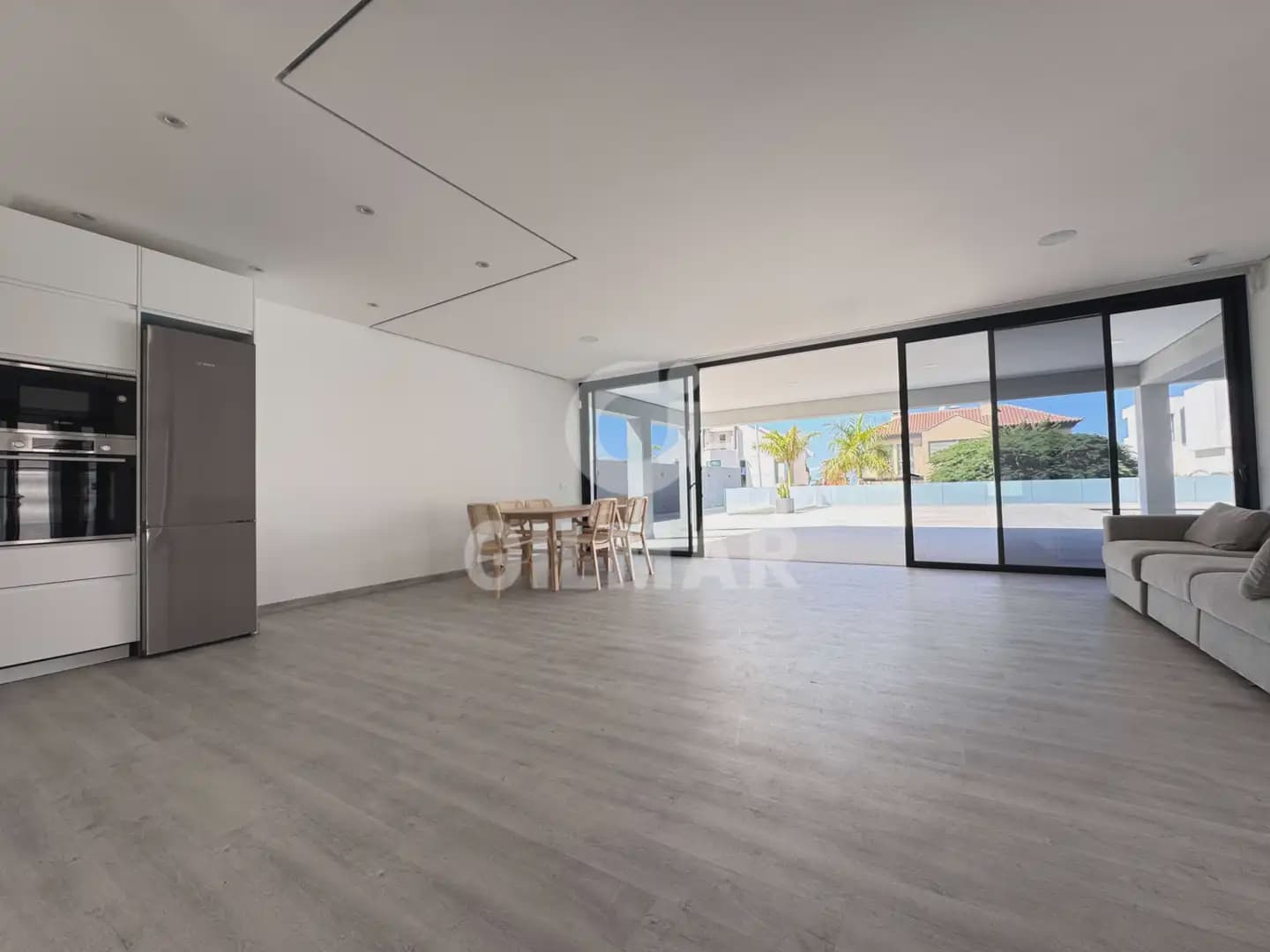 4 bedroom Villa for sale in El Madronal with pool garage - € 1,750,000 (Ref: 10169023)