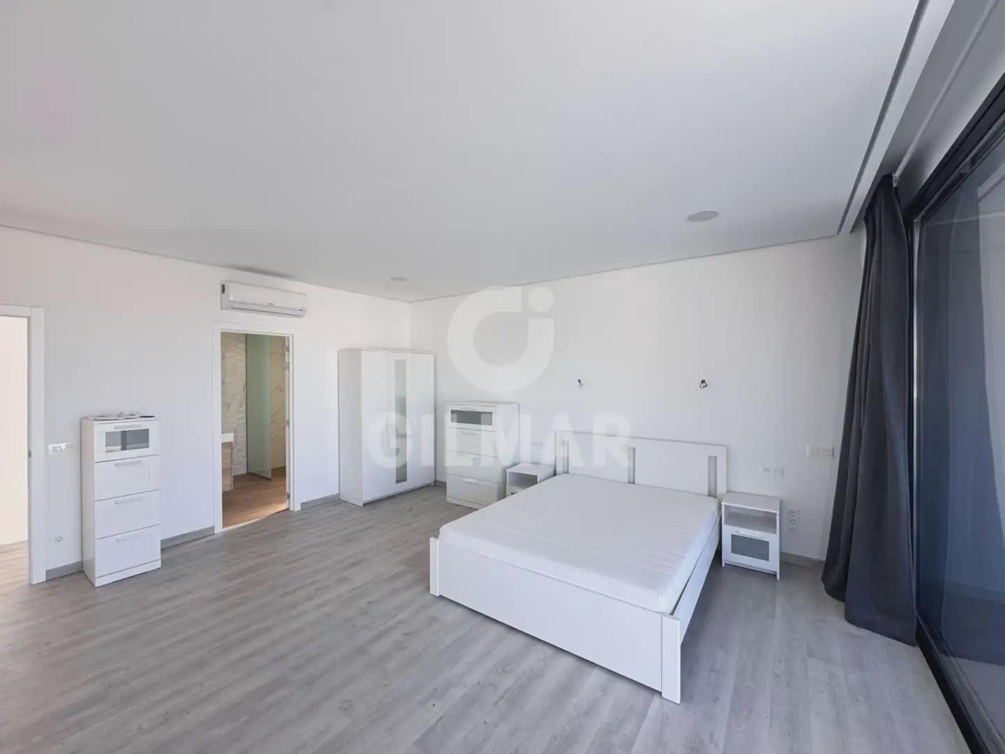 4 bedroom Villa for sale in El Madronal with pool garage - € 1,750,000 (Ref: 10169023)